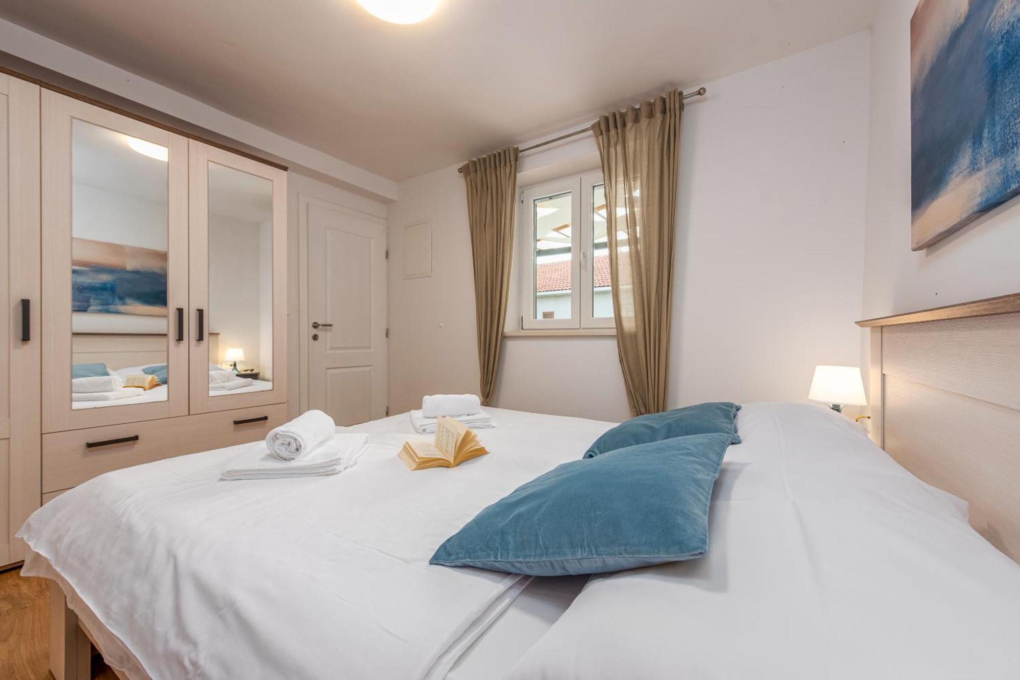 Dalmor Holiday House โรวานิสกา ภายนอก รูปภาพ